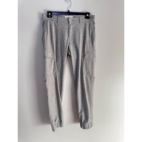 Brax feel Good FABIO CGO STRETCH CARGO PANTS IN SILVER size 32/32 - Picture 4 of 6